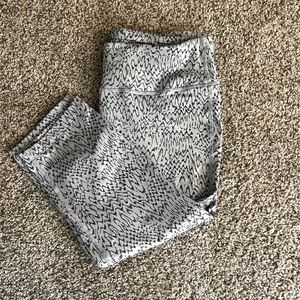 Nike Dri-Fit Leggings, M, Gray and Black, Mid-rise, 3/4 Capri Length